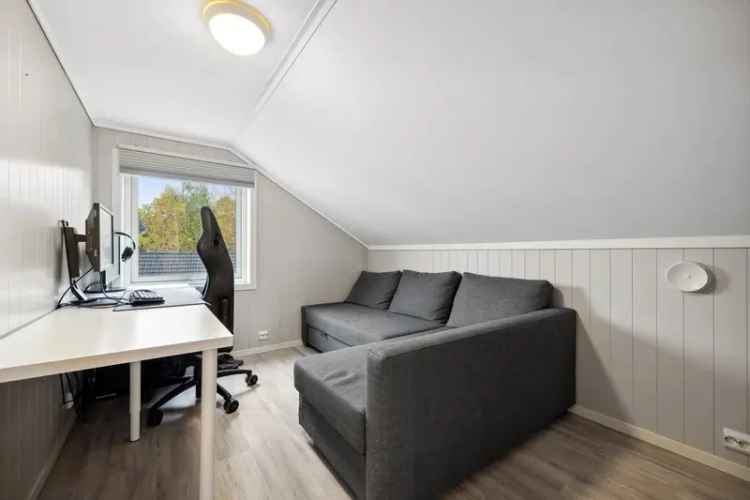 6-roms Leilighet til leie Grimstad nar UiA