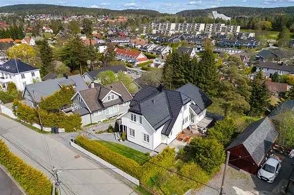 Enebolig Høybråten 4 soverom 2 bad Garasje