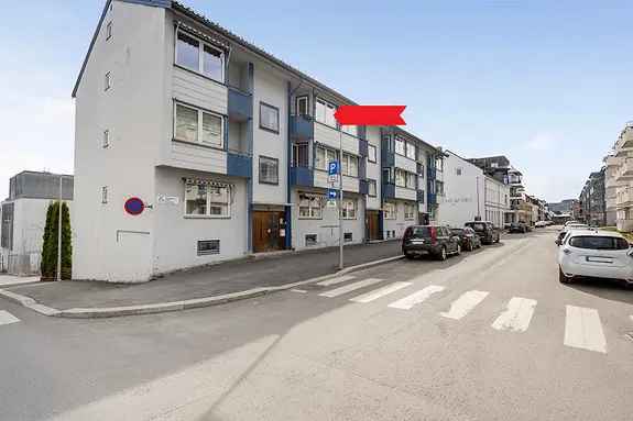 Lys 2-roms leilighet Gjøvik sentrum - Balkong - Sentralt