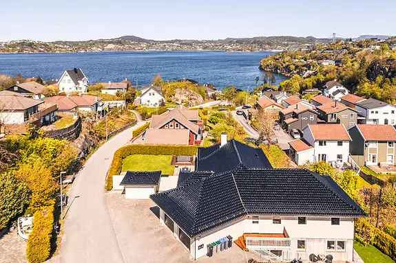 Familiebolig Breivikstølen - Dobbel Garasje - Utleiedel