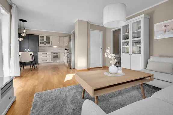 Lys 3-roms Endelighet Sentralt Tangvall Stor Terrasse Garasjeplass