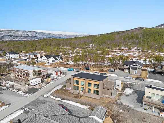 Fauske - Tomannsbolig 147m2 - 4 Soverom - 2 Bad