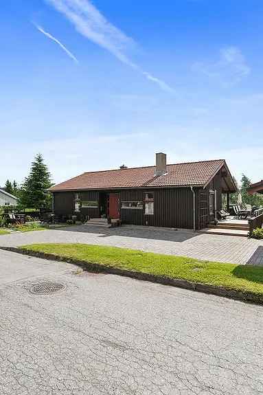 Romslig 2-roms leilighet nær Steinkjer sentrum