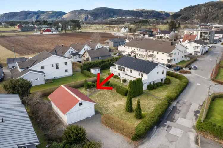 Lyngdal Sentrum Boligtomt 688m2 - Enkel Opparbeidelse