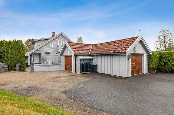 Innholdsrik Enebolig Sarpsborgveien - Sentral beliggenhet