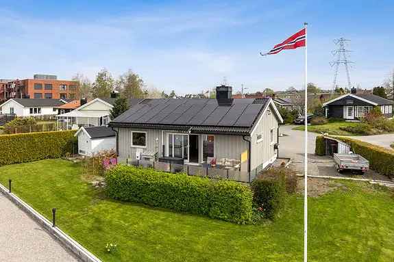 Enebolig i Familievennlig Område