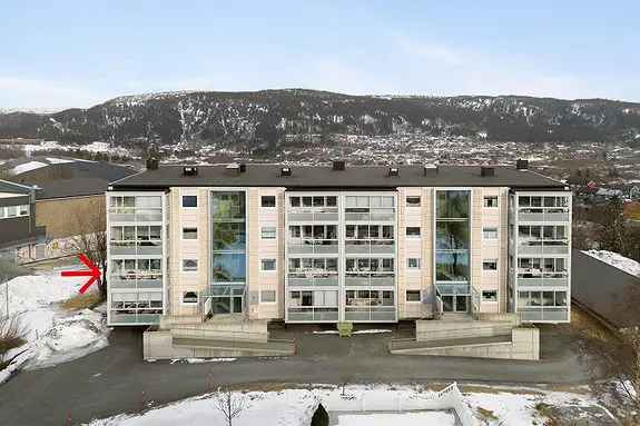 3-roms Endeleilighet med Utsikt - Oppussingsobjekt