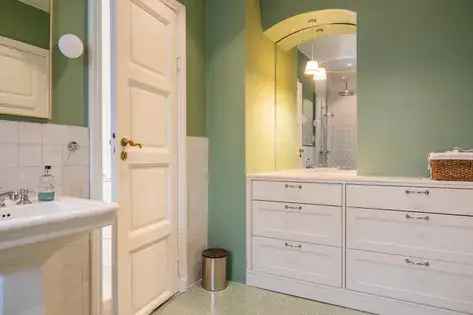 3-roms leilighet Oslo - 175m² - Privat Hage - Parkering