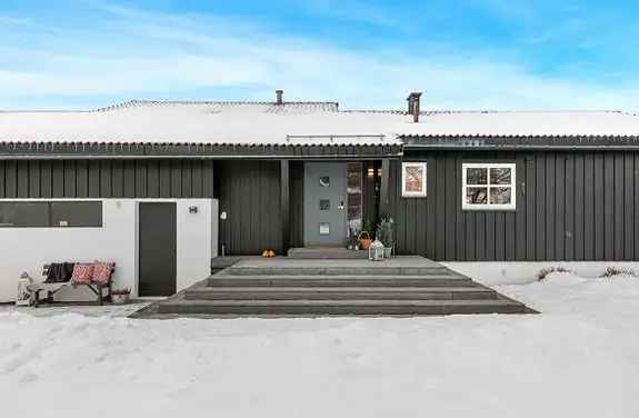 Enebolig til leie Rykkinn - Stor og lys