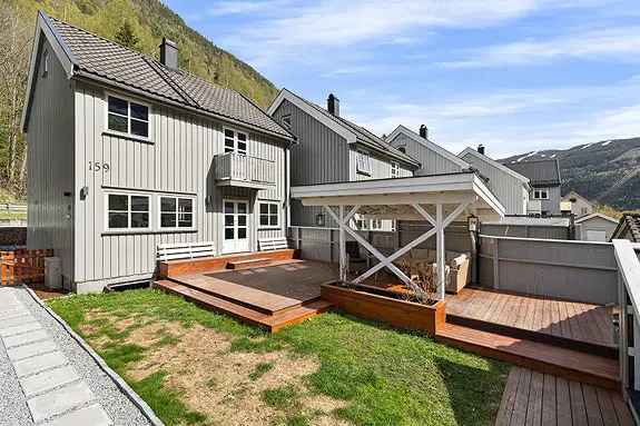 Rjukan Enebolig - Innholdsrik og Oppgradert