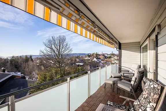 Toppleilighet med Fjordutsikt Skorkeberg