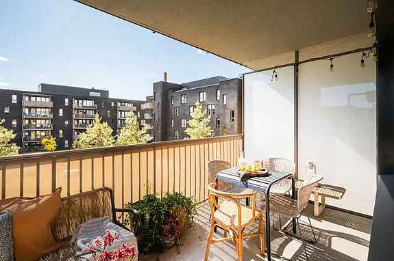 Lys 2-roms leilighet Marienfryd - Balkong Garasje Heis