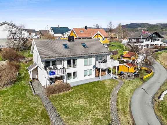 To Manns Bolig Skeidhaugen 3 Soverom 2 Bad Garasje