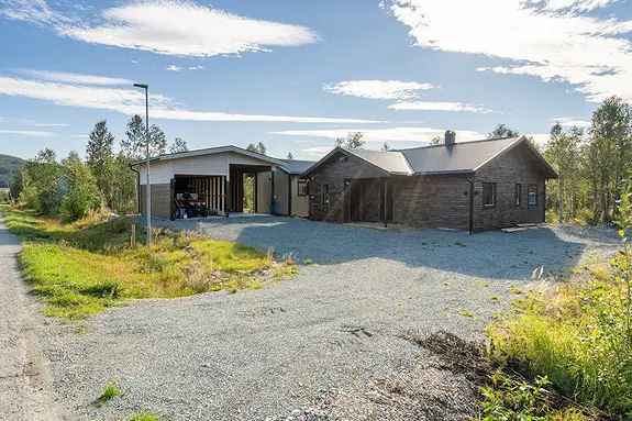 Moderne Enebolig 2023 - Stor Hage Carport 3 Soverom