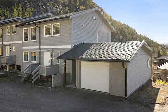 Rekkehus Namsos - 3 Plan - Garasje - Flott Utsikt