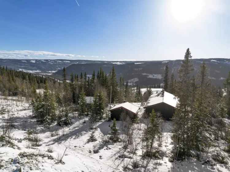 Bolig i Skrautvål - To soverom Garasje Bod