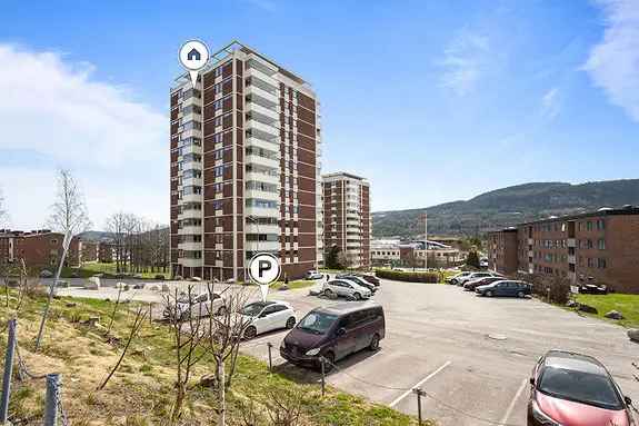 1-roms leilighet med innglasset balkong og heis