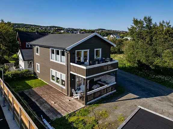 Leilighet til leie fra 1 Juni - 2 soverom, moderne
