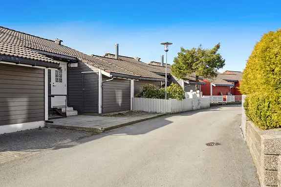 Innholdsrik tomannsbolig i Brattbakken Borettslag