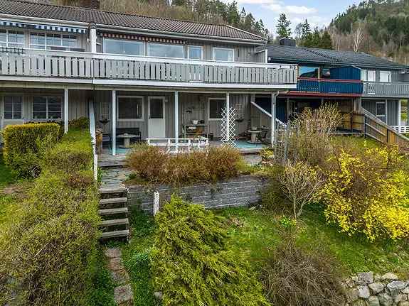 Rekkehus med garasje i Romskogen