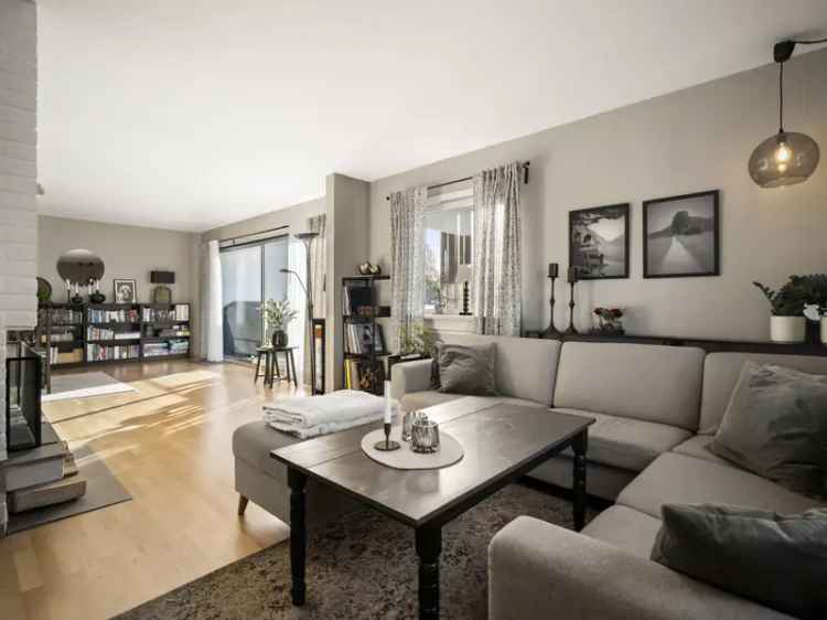 Sentral 3-roms leilighet Fredrikstad - Stor balkong Garasjeplass