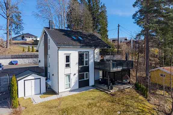 Enebolig Åros 4 soverom 3 bad hybel 2017