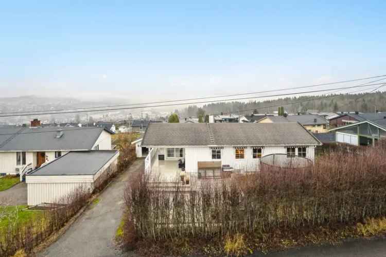 Koselig familiebolig i Lia med 2 bad og dobbel garasje