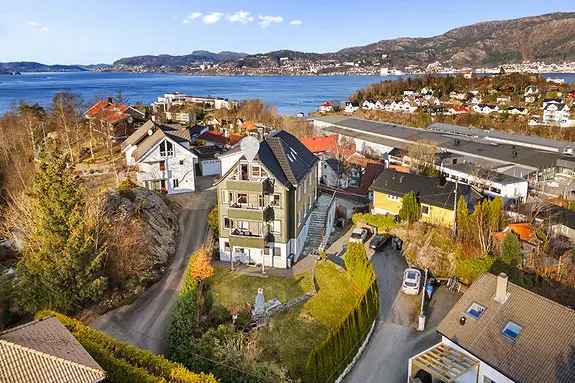 Laksevåg Toppleilighet - Vestvendt Terrasse - Flott Utsikt