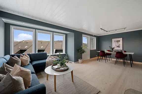 Enderekkehus Helldalssåta 183 4 Soverom Loftstue 2 Bad