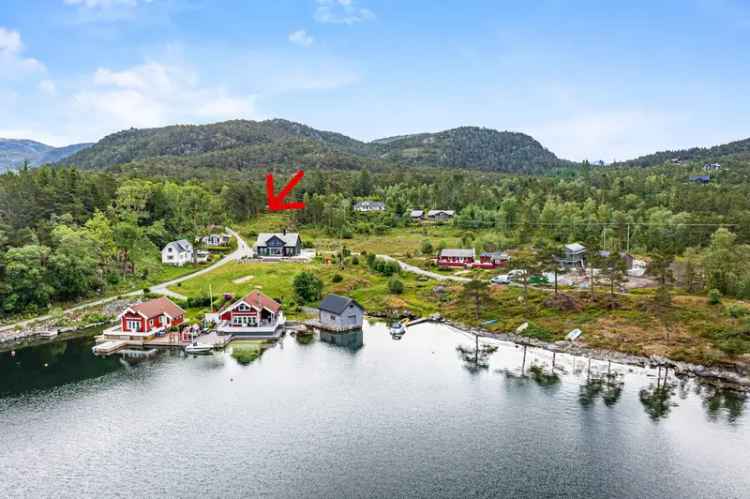 Hyttetomt Kvalvåg - Solforhold Båtfeste Ingen Byggeklausul