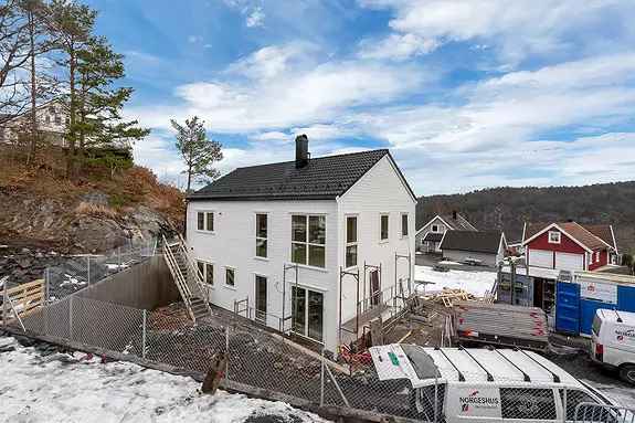 Moderne Tomannsbolig Lillesand 3 Soverom Parkering