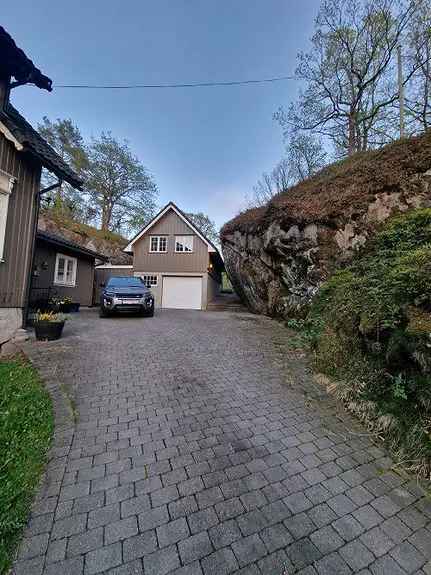 Hybel over garasje til leie