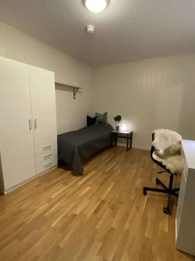Hybel til leie Tromsø Kvaløysletta - 2 rom, eget bad