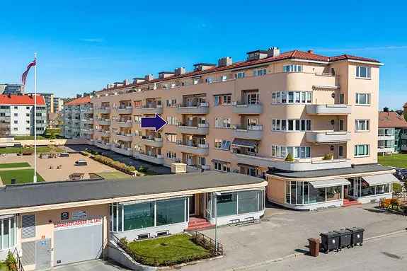 Pen 2-roms leilighet med 2 balkonger og heis