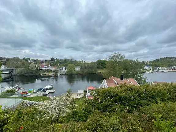 Leilighet ved Skarpnes 2 soverom rolig område