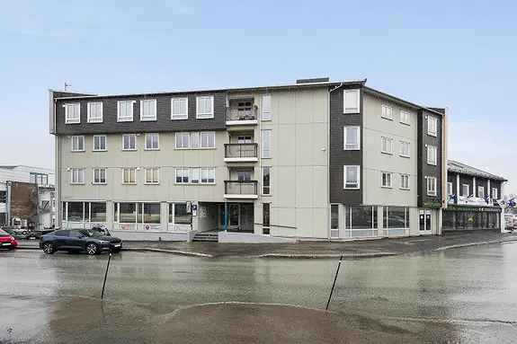 Mo Sentrum 4-roms leilighet - Heis og parkering