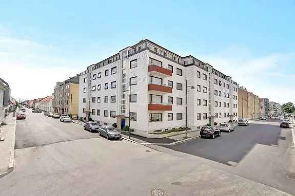 Nyoppusset Leilighet Til Leie - Inkludert Fiber Og Strøm