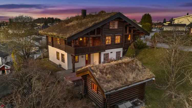 Unik tømmervilla Kløfta 6 soverom hybel garasje