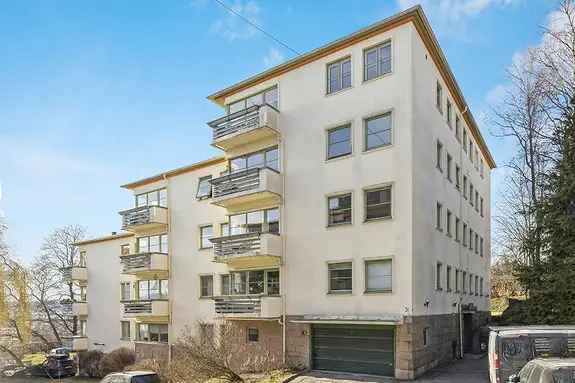 Frogner: Lys og romslig 3-roms leilighet med balkong på Frogner – vannbåren varme, varmtvann og internett inkludert.