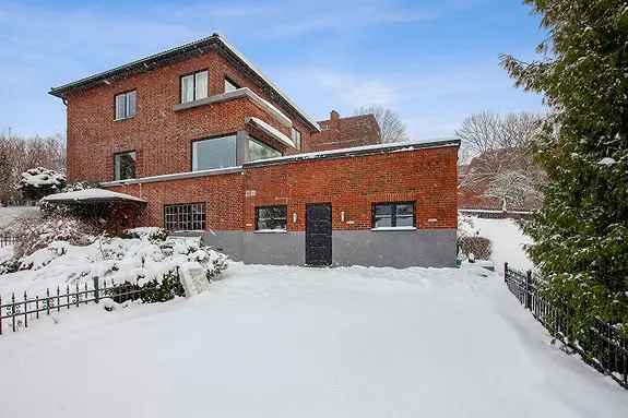 Blindern: Moderne 2 3-roms leilighet - God Standard - Nær T-bane