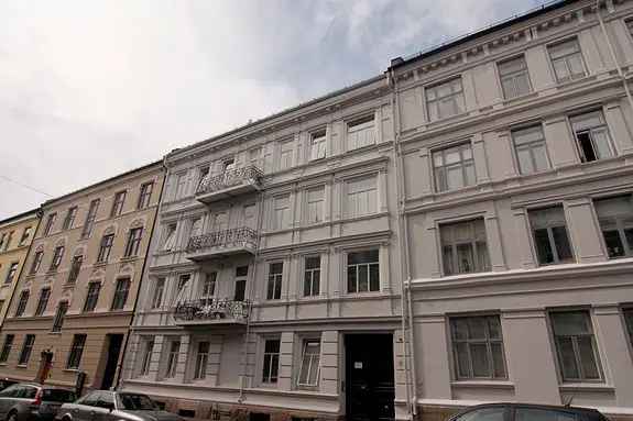 Frogner 4-roms leilighet med balkong og peis