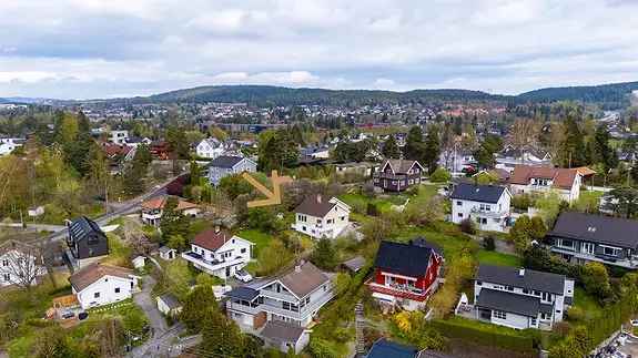 Enebolig p





å H






øybr






åten - Oppussingsobjekt