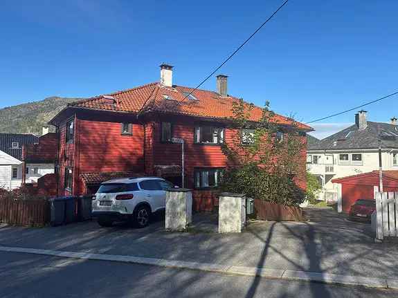 Tomannsbolig med 3 leiligheter nar Brann Stadion