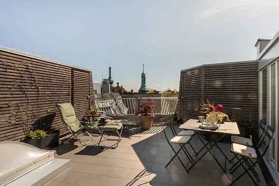 Loftsleilighet med Takterrasse Heis og Peisovn Oslosentrum