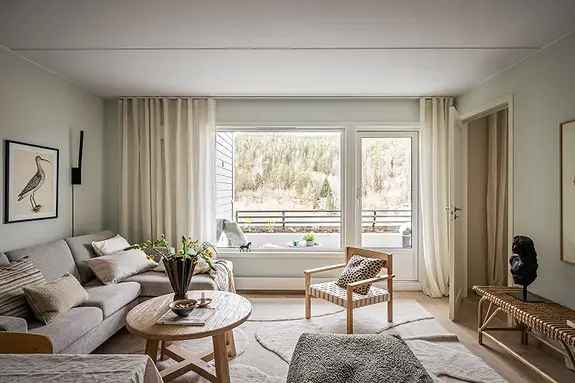 2-roms Toppleilighet med Vestvendt Balkong og Garasjeplass