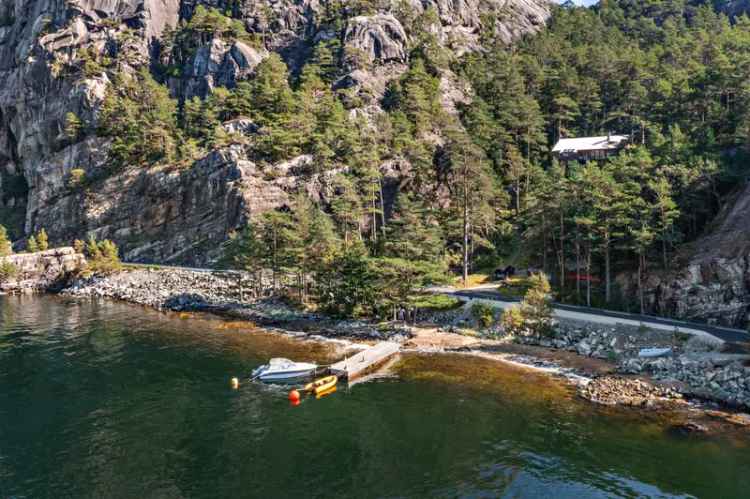 Forsand Lysefjorden Unik Fritidseiendom Brygge Parkering
