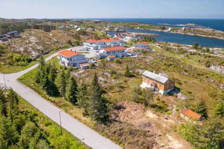 Stor eiendom med 3 regulerte tomter og panoramautsikt