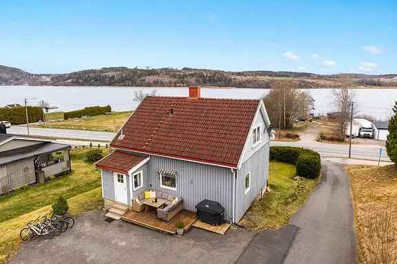 Lys enebolig Rolvsøy 3 soverom garasje barnevennlig