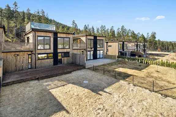 Rekkehus 2022 - Høy Standard - Takterrasse Hage Garasje