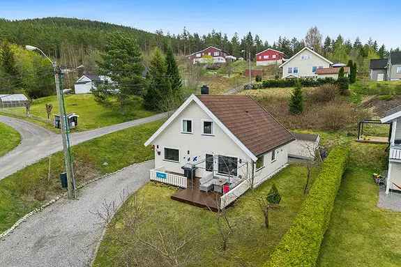 Enebolig Hallingby - 3 Soverom - Barnevennlig